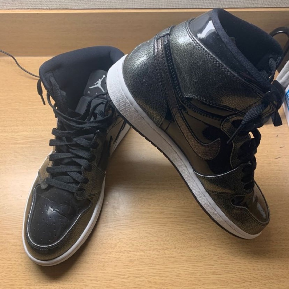 Jordan 1 high black patents
